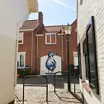 West 7 Апартаменты *